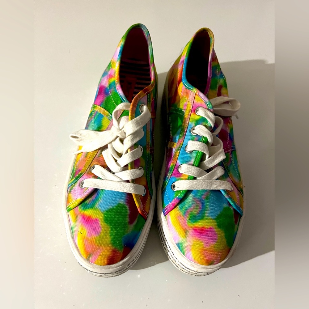 Betsy Johnson, size 9 women shoes